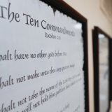 La loi texane, bloquée par un juge, oblige chaque salle de classe à afficher les dix commandements (archives). KEYSTONE/AP/JOHN BAZEMORE